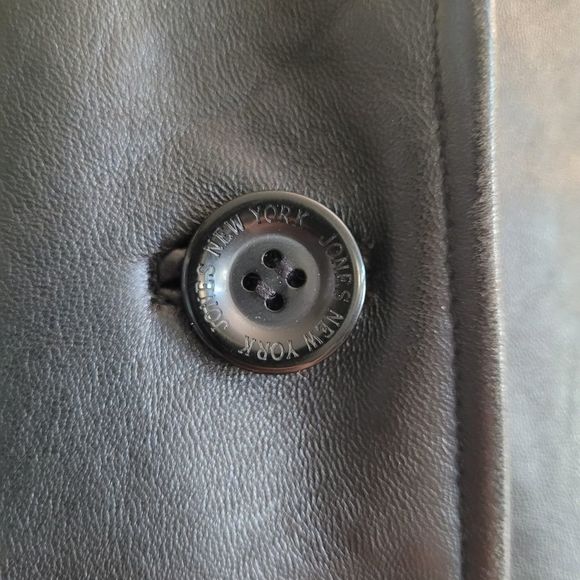 Jones New York leather jacket - Picture 6 of 9